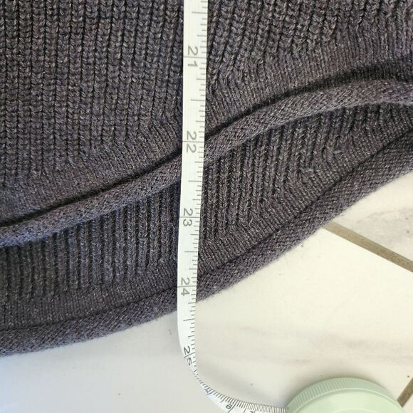 Hollister Two Toned Womens Knit Sweater - Picture 5 of 5